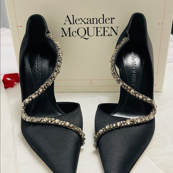 Brand New Alexander McQueen Crystal Pumps - Picture 11 of 15